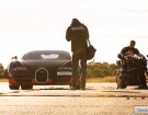 Bugatti Veyron vs BMS S1000RR wyscig motocykla i samochodu