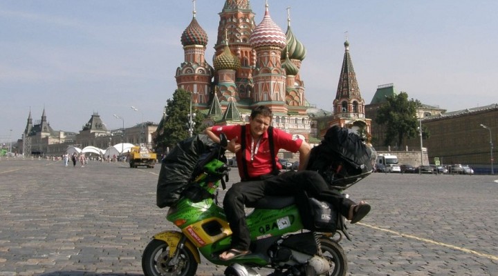 Moskwa na skuterze z