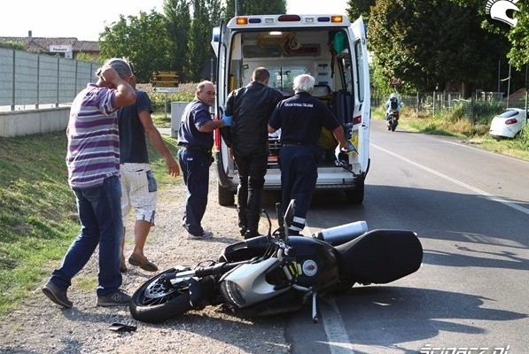 wypadek karetka Ducati Diavel