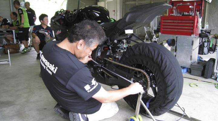 Kawasaki ZX10R testy autopolis