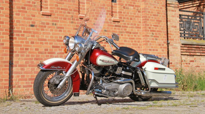 Harley Davidson FLH Shovelhead sciana z