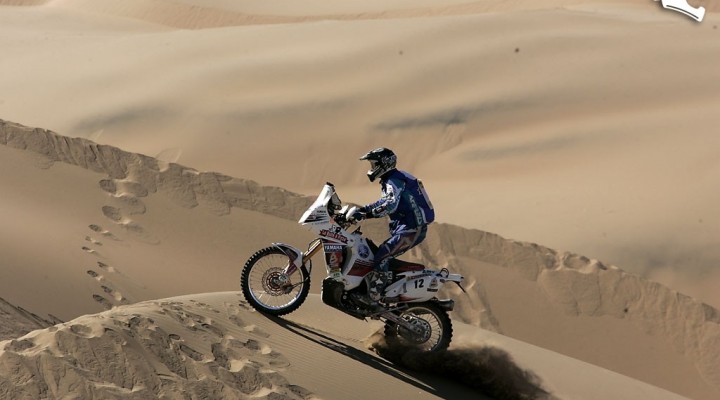 Rajd Dakar pustynia Atacama Motocyklista