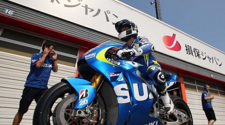 Pit Lane Testy Suzuki MotoGP z