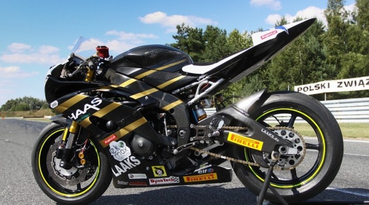 Yamaha R6 Supersport profil z