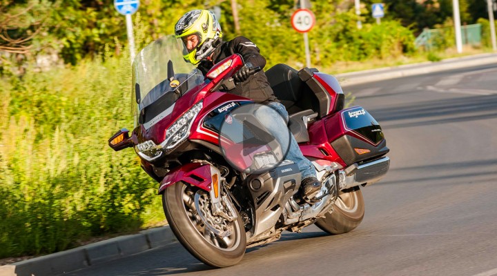 Honda GL1800 GOLD WING 2018 akcja z