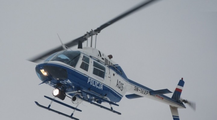 policyjny helikopter z