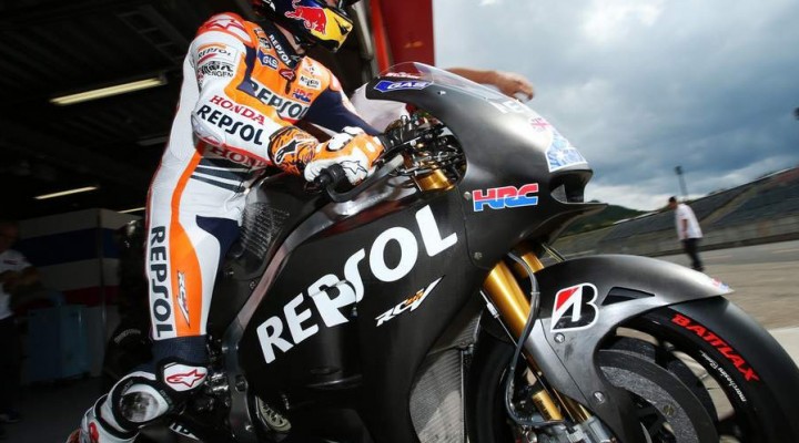 Casey Stoner Honda MotoGP Motegi test 2013 z