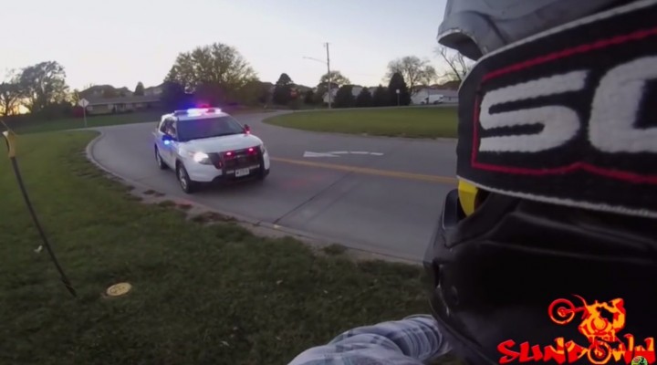 policja vs motocross z