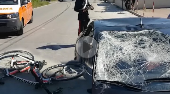 Nicky Hayden wypadek rowerowy Rimini bicycle crash z