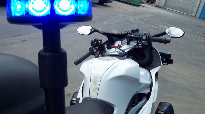 motocykl policyjny z