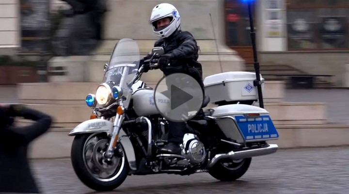 Policja w Rzeszowie Harley Davidson Road King  z