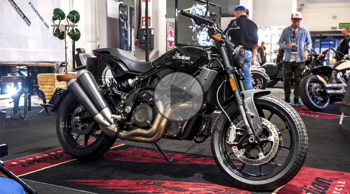 Warsaw Motorcycle Show 2019 Indian z