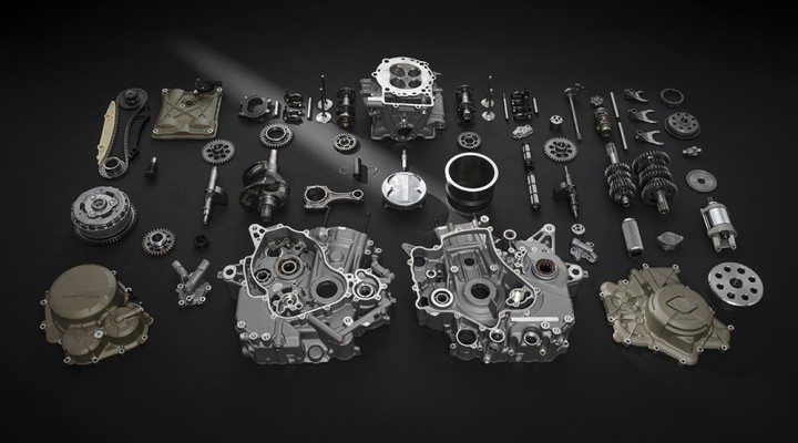Ducati Superquadro Mono Engine 47 UC570345 Low z