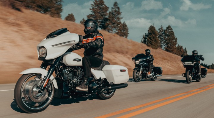 HD MY25 Street Glide Road Glide Riding z 2 z
