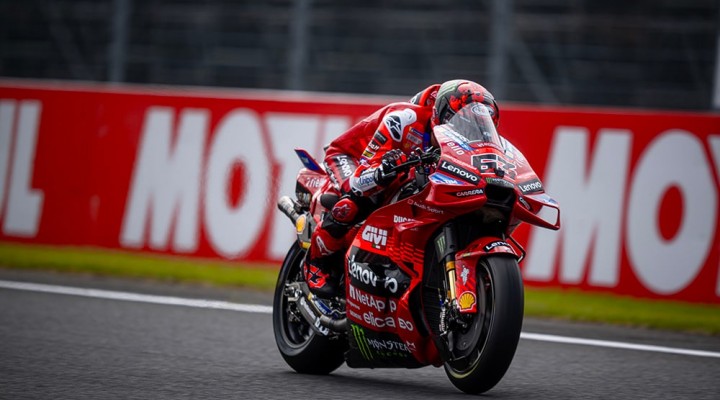 269104733 A127322 UC850176 Low z