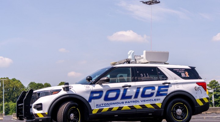 autonomiczny radiowoz 1 z