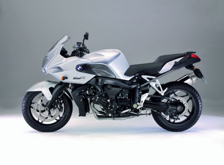 Bmw k1200r vs r1200r #7