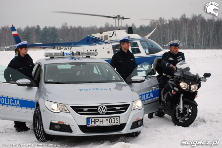 Zdjęcia policja ekipa samochod smiglowiec motocykl Jak