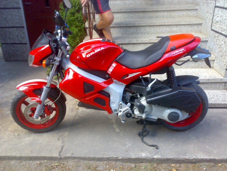 Gilera Dna 125: Zdjęcie