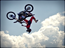 bartek oglaza backflip