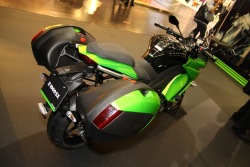 turystyczny Kawasaki Z100SX 2011