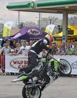 pokazy freestyle Motocyklowa Niedziela na BP wroclaw adrian pasek