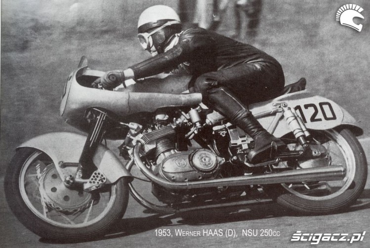 04) 1952 NSU250 Werner Haas (D) - mistrz swiata kl250cc 19