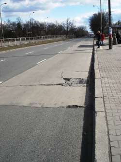 ulice i drogi w Polsce super spusty