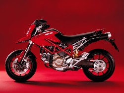 Ducati Hypermotard 1100 08