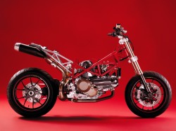 Ducati Hypermotard 1100 12