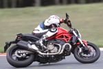 Na torze Ducati Monster 821