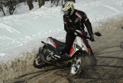 ogniem w snieg magnet rs