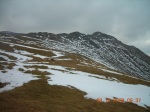 gorskie laki pokryte sniegiem