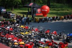 Parking pelen Ducati