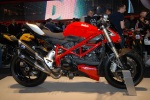 Ducati Streetfighter targi