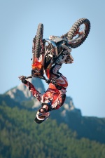 pokazy freestyle motocross erzberg rodeo