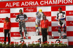 podium superbike wyscigi iii runda wmmp most 2009 q mg 0122