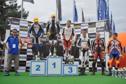 Suzuki GSX-R Cup lipiec podium1 klasa do 600ccm foto Agencja Swiderek