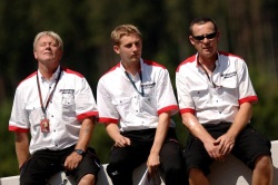 Inzynierzy Bridgestone mieli sie nad czym zastanawiac Foto Bridgestone 7 3