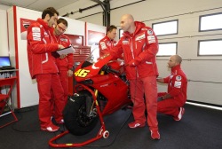 ducati corse valentino rossi ducati 1198 misano