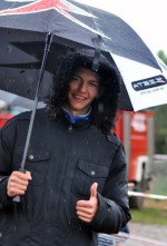 Sebastian Budny pod parasolem Orneta