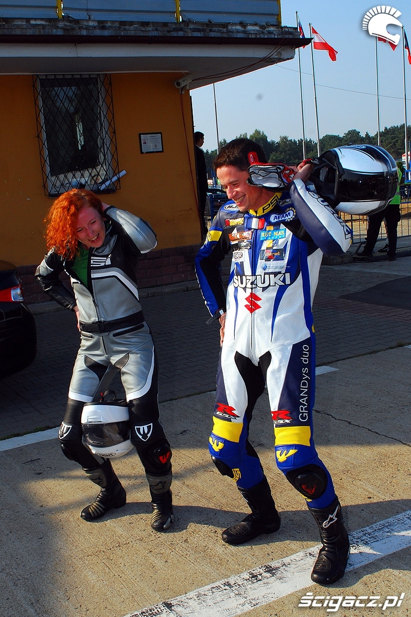 Zdj Cia Usmiech Na Twarzy Superbike Two Seater Po Polsku