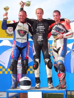 podium superbike superstock 1000 wmmp vi runda niedziela poznan 2011 d mg 1199