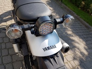 Yamaha SCR 950 tylna lampa