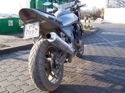 Kawasaki Z750 od tylu