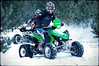 Kawasaki KFX450R w choinach