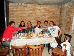 kolacja u rodziny niedaleko Tbilisi
