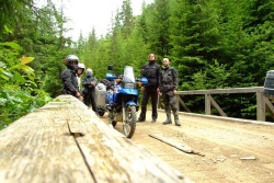 na moscie  Bulgaria i Rumunia na motocyklach - be hardcore