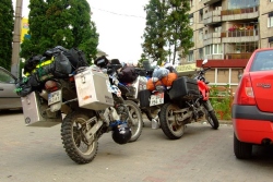 zapakowane moto Bulgaria i Rumunia na motocyklach - be hardcore