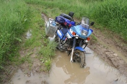 motocykl w wodzie